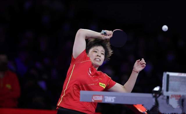 地居民的精 地居民的精