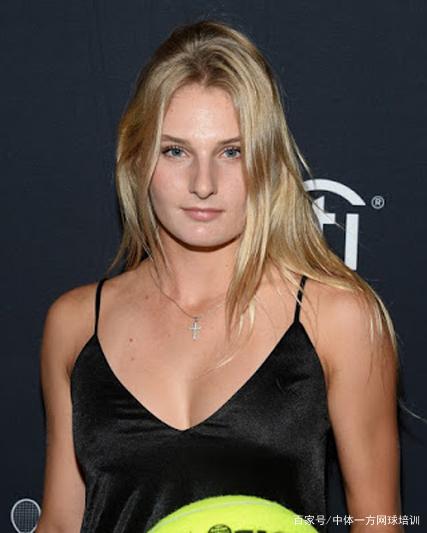 球迷们几乎 球迷们几乎