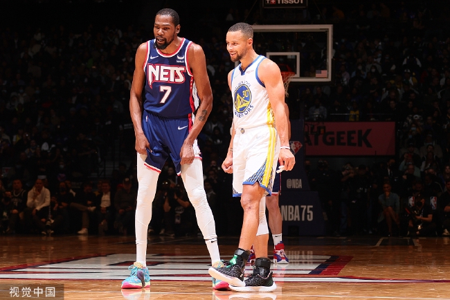 更是年轻球 更是年轻球