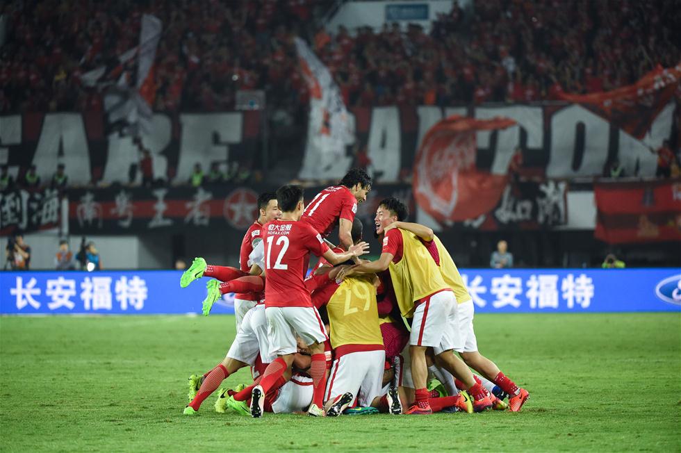 赛中落地靠 赛中落地靠